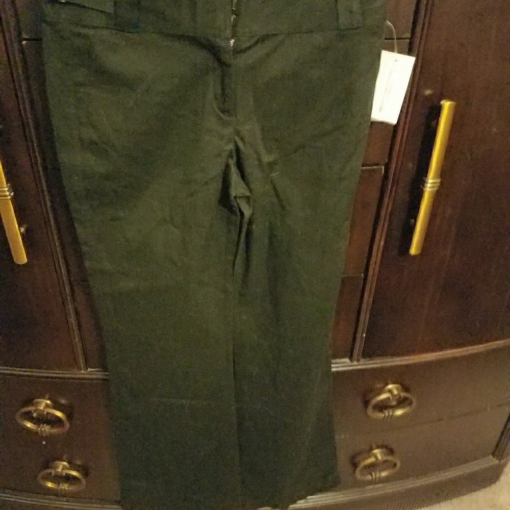 Tahari slacks